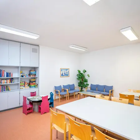 אכסניה Jugendherberge Ulm אולם