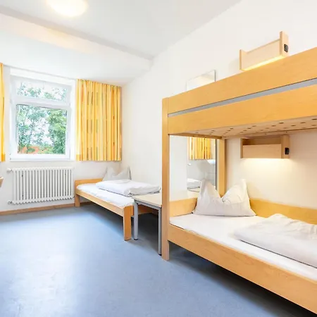 Jugendherberge Ulm אולם