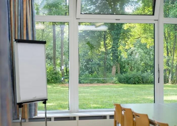 Jugendherberge Ulm بيت شباب *